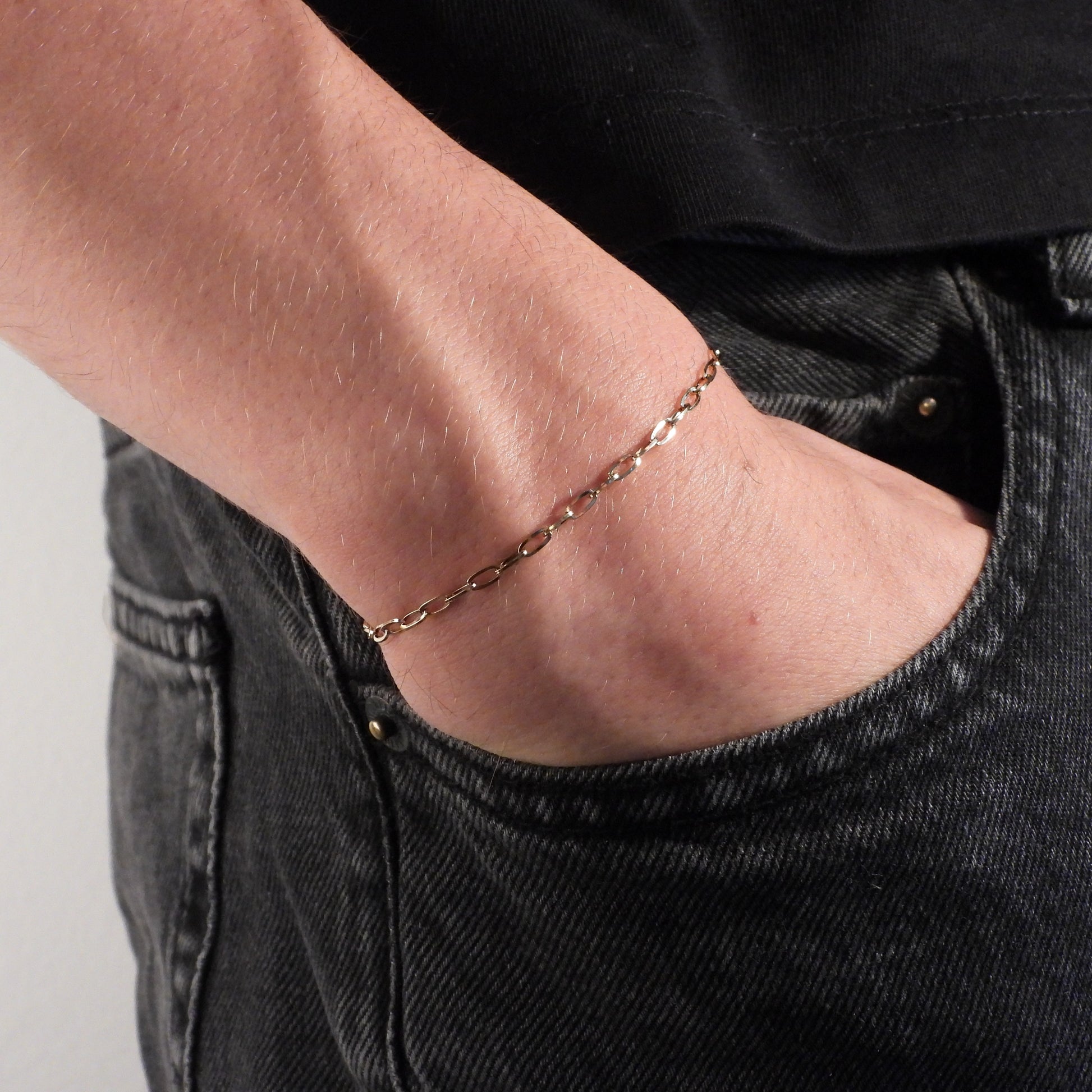 PAPERCLIP CHAIN BRACELET - GOLD