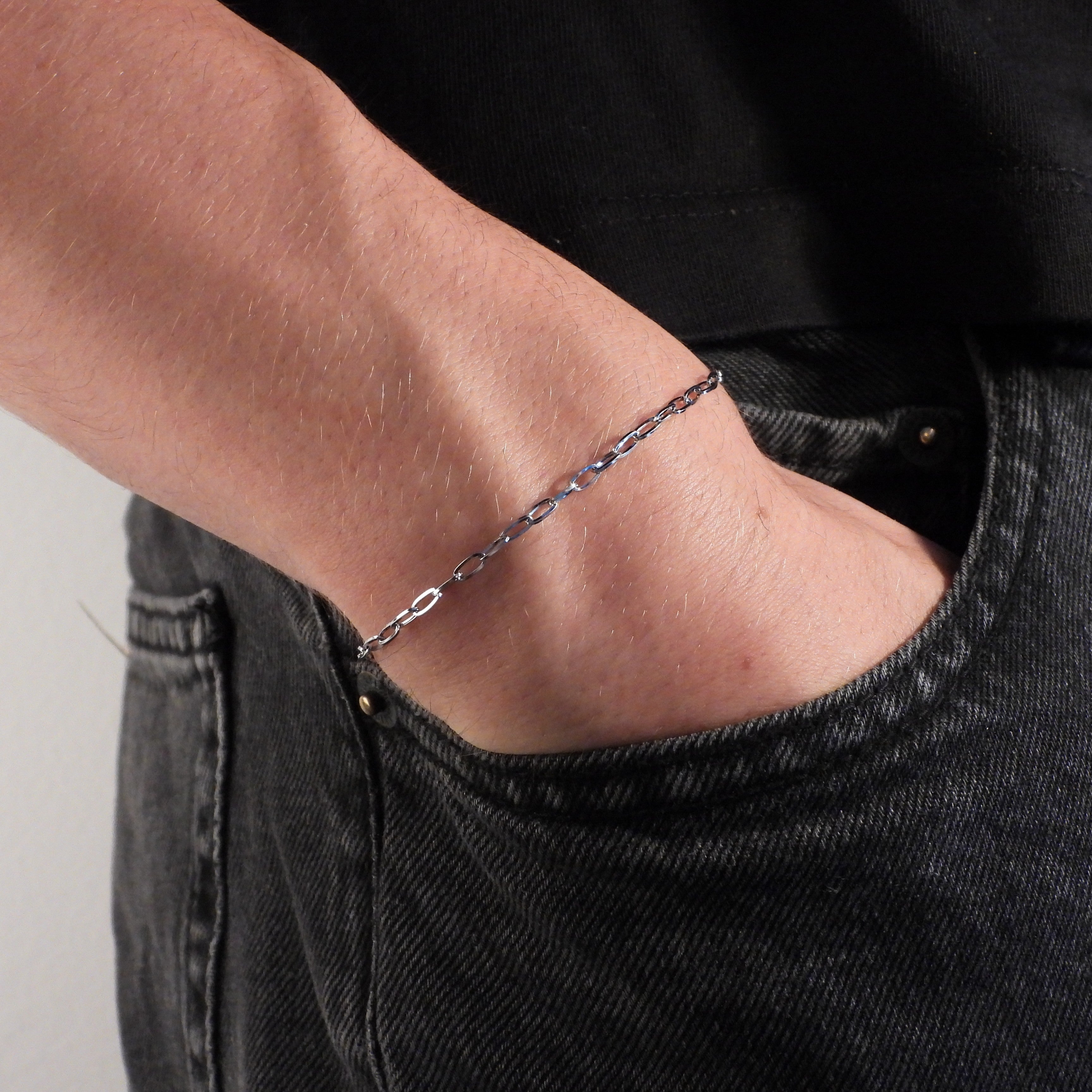 BÜROKLAMMERNKETTENARMBAND